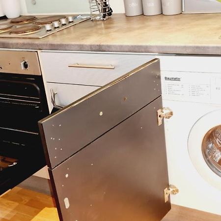 Exquisite One Bedroom Apartment In The Heart Of Sheffield City Centre Екстер'єр фото