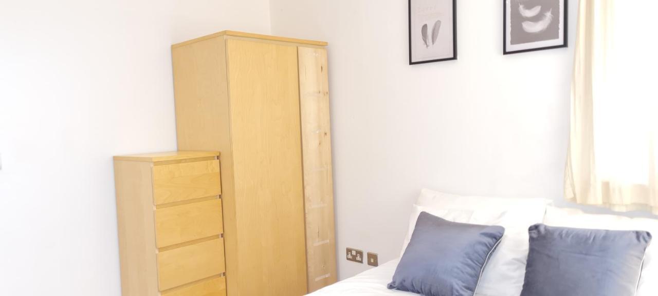 Exquisite One Bedroom Apartment In The Heart Of Sheffield City Centre Екстер'єр фото